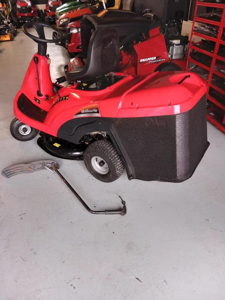 Castelgarden SENTAR 12,5pk OHV AVS Hydro, incl mulchkit!, Tuin en Terras, Zitmaaiers, Zo goed als nieuw, Minder dan 90 cm, Elektrische starter