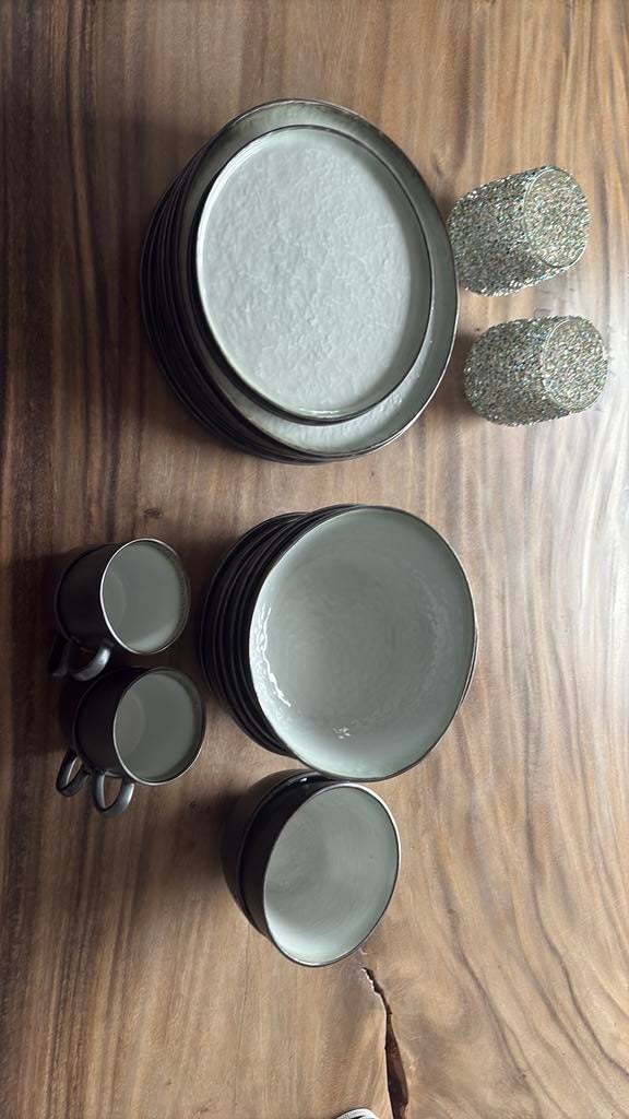 Cosy & trendy servies neware, Huis en Inrichting, Ophalen of Verzenden, Zo goed als nieuw, Bord(en), Overige stijlen