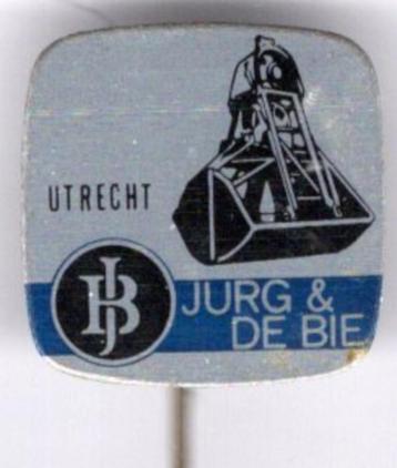 Jurg & de Bie Utrecht kraan grijpers blik speldje ( P_181a ) beschikbaar voor biedingen