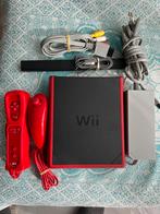 Nintendo Wii mini Rood + Controller , met alle kabels, Spelcomputers en Games, Spelcomputers | Nintendo Wii, Ophalen of Verzenden