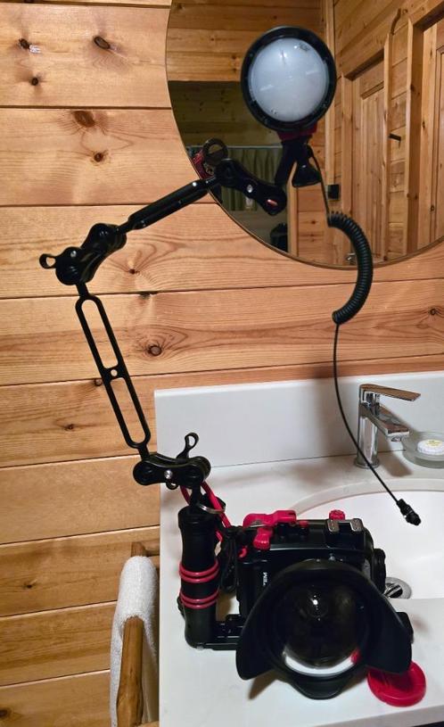 Onderwatercamera (complete set), Audio, Tv en Foto, Fotografie | Onderwatercamera's, Zo goed als nieuw, Complete set, Meer dan 40 meter