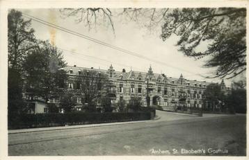 (379-178-037) Arnhem St Elisabeth s Gasthuis beschikbaar voor biedingen