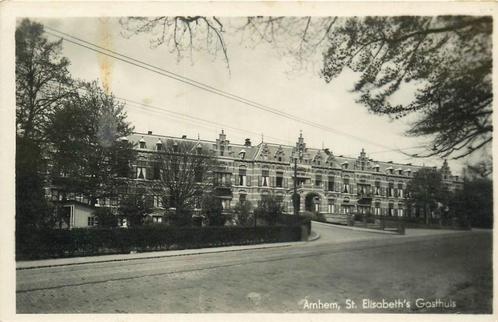 (379-178-037) Arnhem St Elisabeth s Gasthuis, Verzamelen, Ansichtkaarten | Nederland, Gelderland, Verzenden