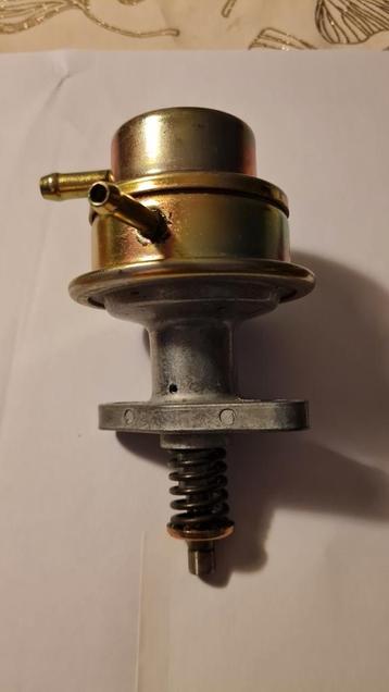 Brandstofpomp opel manta ascona of rekord beschikbaar voor biedingen