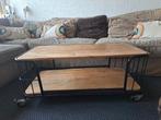 Salontafel landelijk industrieel metaal hout wielen, Ophalen, Gebruikt, Metaal, 25 tot 50 cm