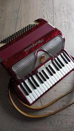 Accordeon marinucci, Muziek en Instrumenten, Accordeons, Marinucci, Gebruikt, Ophalen, Met riemen