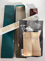 Diwa Rietz Elegant nr. 301 rekenliniaal 1950 + toebehoren, Antiek en Kunst, Antiek | Gereedschap en Instrumenten, Ophalen of Verzenden