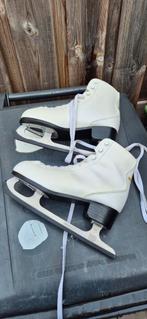 Kunstschaatsen - Maat 39 - Zo goed als nieuw!, Ophalen of Verzenden