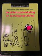 J. de Wilde - Identiteitsontwikkeling en leerlingbegeleiding, Ophalen of Verzenden, Zo goed als nieuw, J. de Wilde; I. de Mooij; Jaap van der Wal