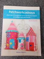 Patchworkcadeaus - Helen Philipps, Boeken, Ophalen of Verzenden, Zo goed als nieuw, Helga Phillips, Borduren en Naaien