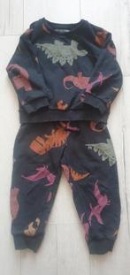 Primark setje maat 92 - Dino print, Kinderen en Baby's, Kinderkleding | Maat 92, Jongen of Meisje, Ophalen of Verzenden, Zo goed als nieuw