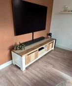 Pronto Wonen TV-kast van acaciahout, 150 tot 200 cm, Ophalen of Verzenden, Zo goed als nieuw, Minder dan 100 cm