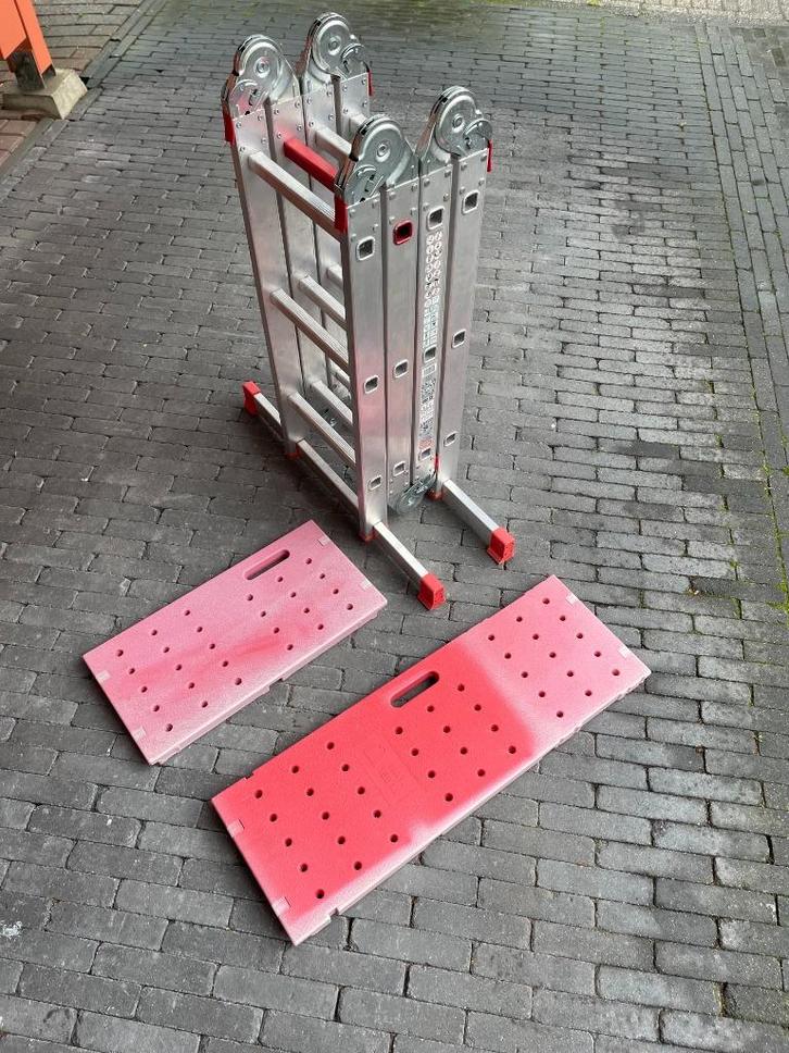 Altrex Varitrex-plus 4x3 vouwladder met plateaus, Doe-het-zelf en Verbouw, Ladders en Trappen, Gebruikt, Ladder, 2 tot 4 meter