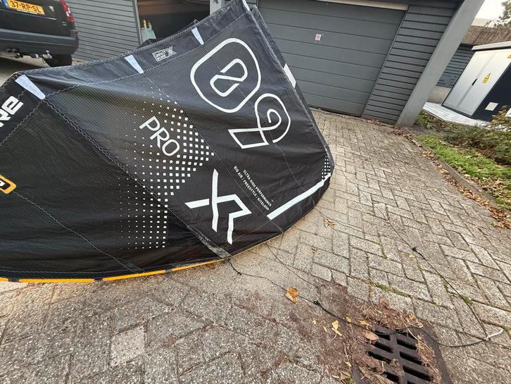 Core XR Pro 9m Kite, Watersport en Boten, Kitesurfen, Gebruikt, Kite, 9 m², Geen board, Ophalen of Verzenden