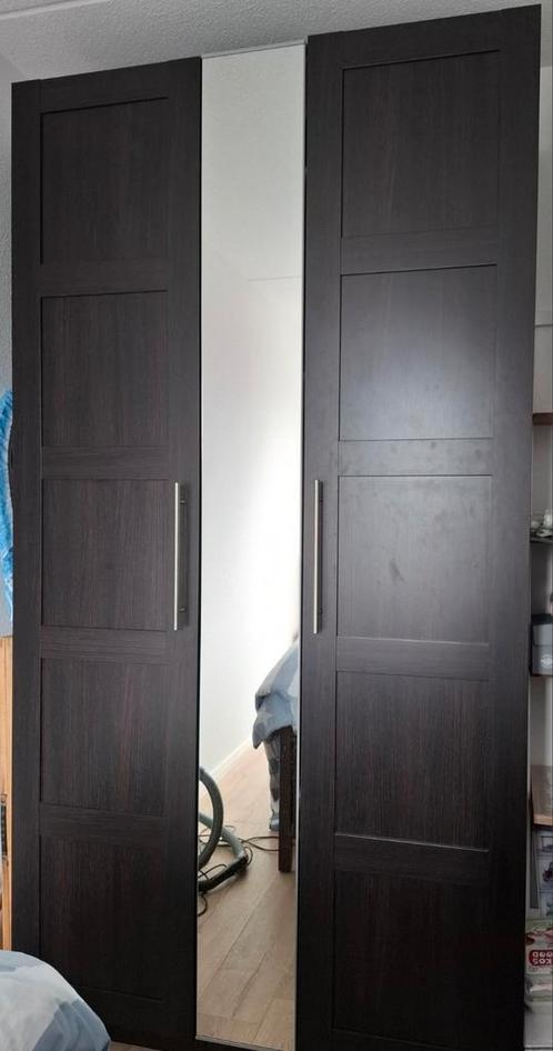 Ikea pax kledingkast zwartbruin, 2 delen. Hang en schappen, Huis en Inrichting, Kasten | Kledingkasten, Zo goed als nieuw, 200 cm of meer