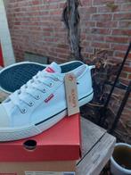 Levi's sneakers mt 38, Kleding | Dames, Schoenen, Ophalen of Verzenden, Nieuw, Wit, Sneakers of Gympen