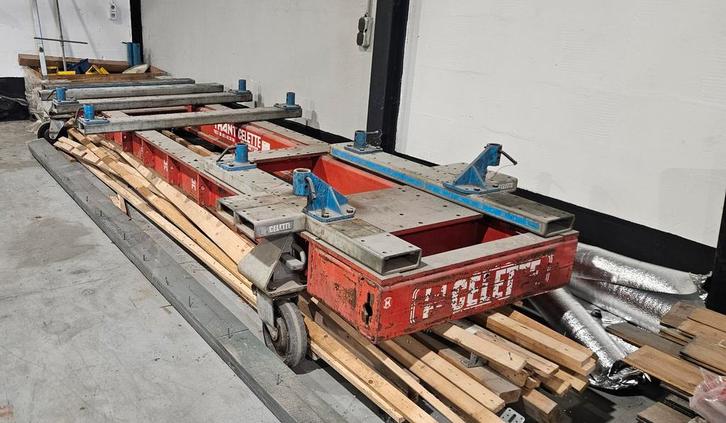 Celette richtbank trekbank met alle accessoires incl meetsys, Auto diversen, Autogereedschap, Zo goed als nieuw, Ophalen