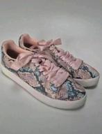 Superleuke slang tijger roze Tamaris sneakers maat 41, Ophalen of Verzenden, Zo goed als nieuw, Roze, Sneakers of Gympen