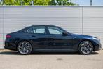 BMW i5 eDrive40 High Executive M Sport / Adaptieve LED / Par, Auto's, BMW, Automaat, 2095 kg, Achterwielaandrijving, Zwart