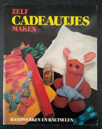 Eve Harlow - Zelf cadeautjes maken beschikbaar voor biedingen