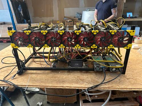 Crypto Miner met 8x RTX 3070, Computers en Software, Videokaarten, Gebruikt, Nvidia, PCI-Express 3.0, GDDR6, HDMI, Ophalen of Verzenden
