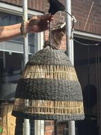 Ikea rieten hanglamp, Huis en Inrichting, Lampen | Hanglampen, Ophalen of Verzenden, Gebruikt, Overige materialen, Minder dan 50 cm