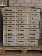 Bankkluis ijzerkasten set van 4 vintage industriaal, Ophalen