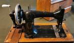 Antieke Victoria Naaimachine met Houten Koffer, Ophalen of Verzenden