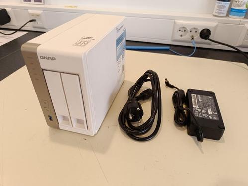 QNAP TS-231+ | 2-bay NAS met 2x 3TB HDD, Computers en Software, Harde schijven, Gebruikt, Desktop, HDD, NAS, Ophalen