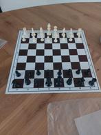 Schaken, schaakbord, schaak, schaakstukken, Ophalen of Verzenden, Zo goed als nieuw