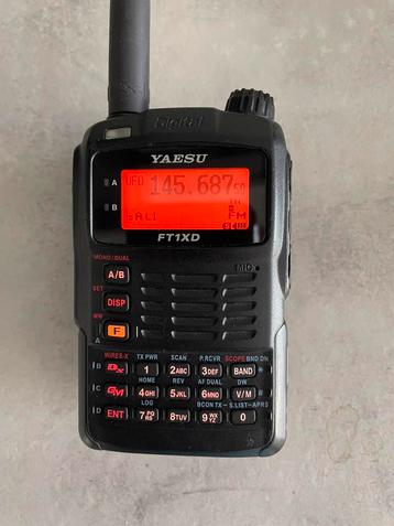 Yaesu FT1XD dual band porto FM / C4FM beschikbaar voor biedingen