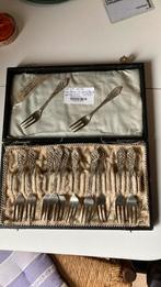 Doos oude gebakvorkjes verzilverd, Ophalen of Verzenden