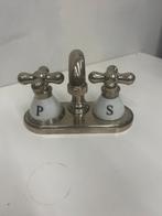 Uniek Peper en Zoutstel in Kraan Design, Antiek en Kunst, Antiek | Keramiek en Aardewerk, Ophalen of Verzenden