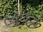 BMX ACADEMY ENTRANT, Fietsen en Brommers, Fietsen | Crossfietsen en BMX, Ophalen, Gebruikt, Academy, V-brakes