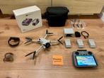 DJI Mini 4 Pro - Fly More Combo Compleet, Audio, Tv en Foto, Drones, Ophalen of Verzenden, Drone met camera