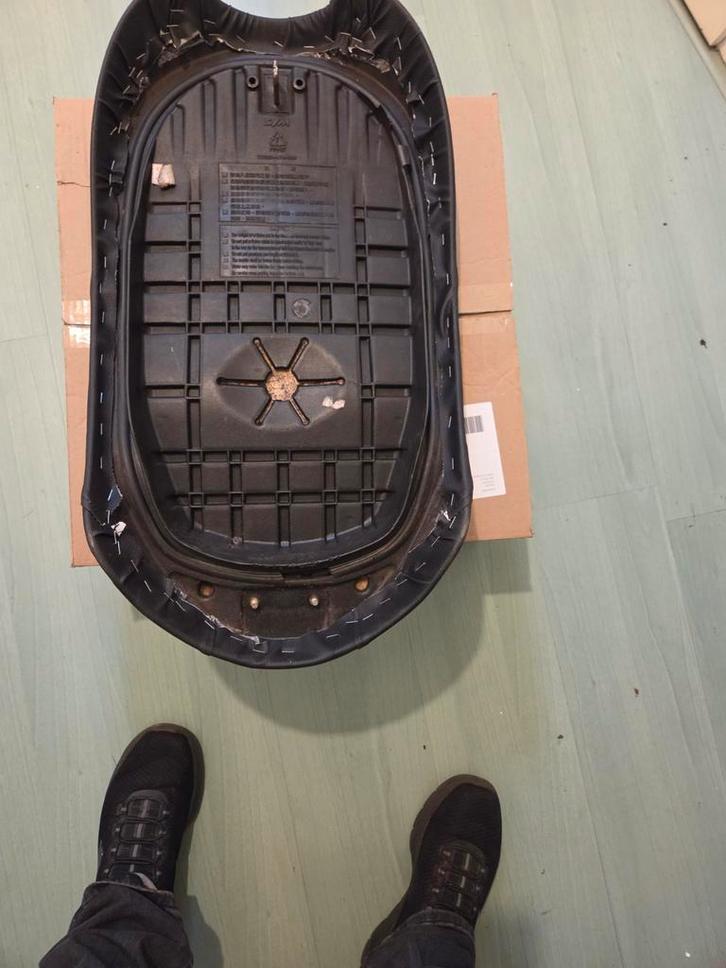 Sym  mio zadel en uitlaten .windscherm, Fietsen en Brommers, Scooters | SYM, Mio, Benzine, Ophalen