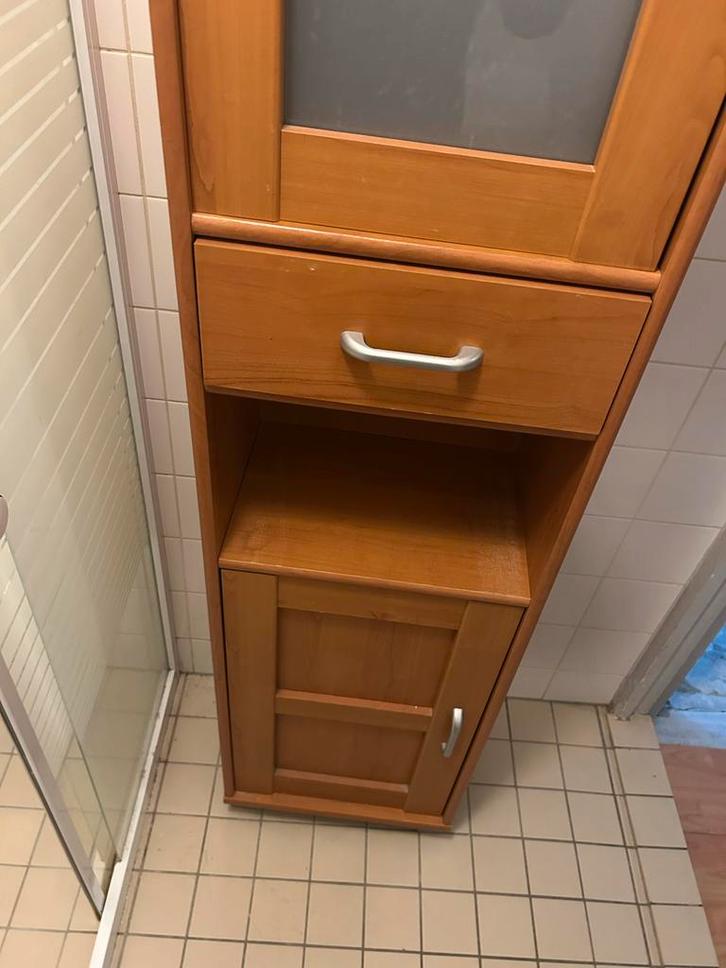 Badkamerkast - Budgetvriendelijk!, Huis en Inrichting, Badkamer | Badkamermeubels, Gebruikt, (Half)hoge kast, 100 tot 150 cm, Minder dan 50 cm
