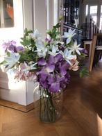 Schitterend boeket met paarse orchideeën als blikvanger, Ophalen of Verzenden, Zo goed als nieuw