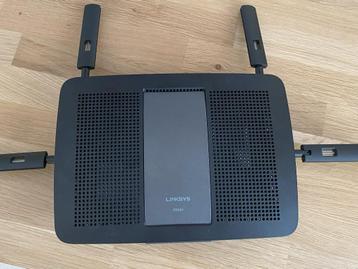 Router Linksys 2400 beschikbaar voor biedingen