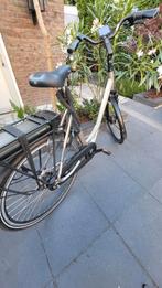 Super mooie Stella Vienna fiets, Fietsen en Brommers, Elektrische fietsen, Ophalen of Verzenden, Zo goed als nieuw, 50 km per accu of meer