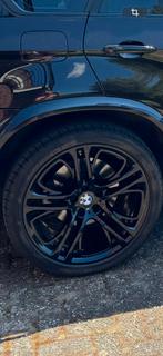 BMW, Volvo, Hyundai, Kia, Velgen met zomer en winter  banden, Ophalen, Banden en Velgen, 17 inch, All Season