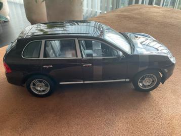 Porsche Cayenne S 1/18 - Nieuw in doos! beschikbaar voor biedingen