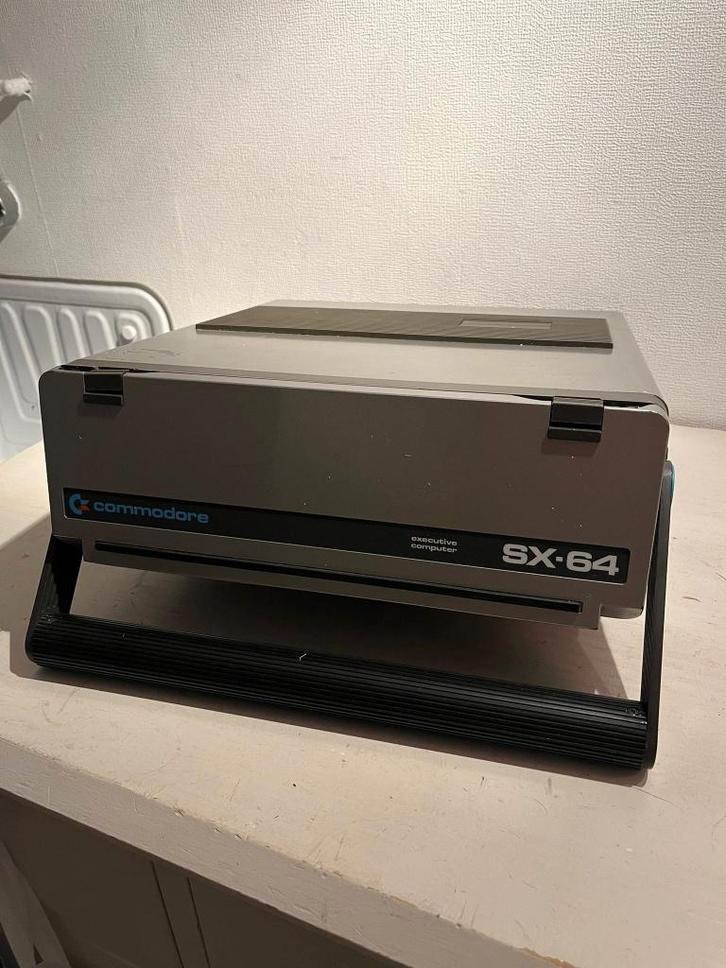 Commodore SX-64 – uitvoerig getest – compleet en werkend, Computers en Software, Vintage Computers, Ophalen of Verzenden