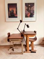 2x vintage kinderbureau, Huis en Inrichting, Bureaus, Ophalen of Verzenden, Gebruikt
