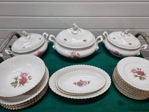 Servies Kaiser noosrose met rozen  porselein vintage, Huis en Inrichting, Keuken | Servies, Ophalen of Verzenden