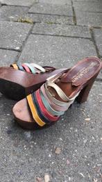 Gedragen vintage. Jaren 70 Mt 34., Kleding | Dames, Overige kleuren, Ophalen of Verzenden, Schoenen met hoge hakken, Gedragen