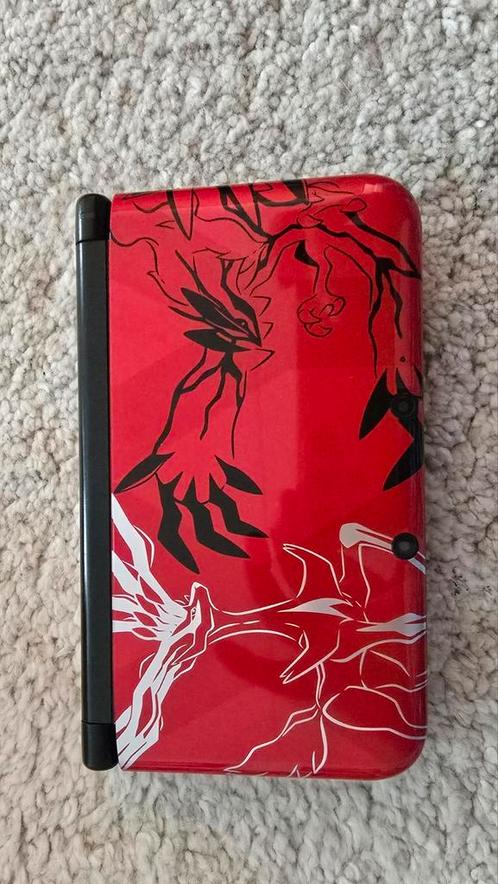Nintendo 3DS XL Pokemon X&Y editie. 100% werkend en netjes!!, Spelcomputers en Games, Spelcomputers | Nintendo 2DS en 3DS, Zo goed als nieuw