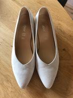 Prachtige trouwschoenen maat 40, Kleding | Dames, Trouwkleding en Trouwaccessoires, Ophalen of Verzenden, Zo goed als nieuw, Wit