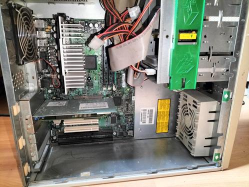 Vintage Compaq Pentium III 450 MHz Computer, Computers en Software, Vintage Computers, Ophalen