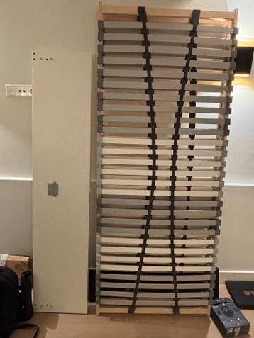 IKEA Malm 160cm bedframe wit met Lönset lattenbodem - afbeelding 4